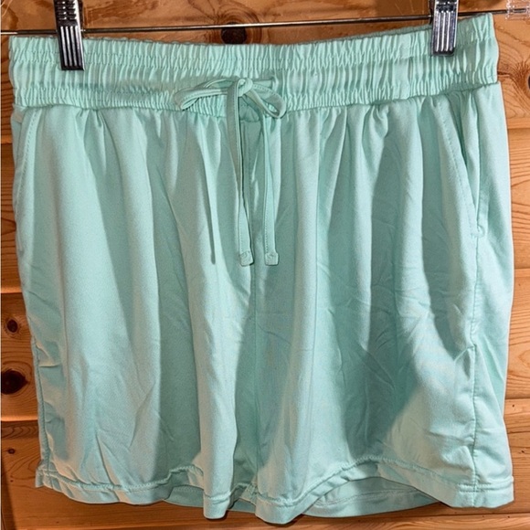 Trulfit Mint Green Women's Shorts Medium - Picture 2 of 4